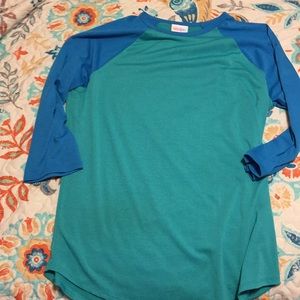 LuLaRoe 3/4 sleeve shirt